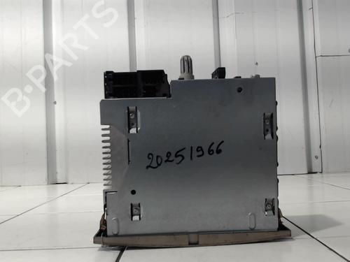 radio-renault-scenic-ii-jm01_-2003-2004-2005-2006-2007-2008-2009-2010-32527716 main image