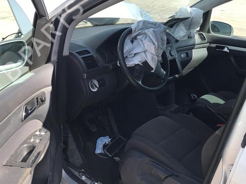 Front wiper motor VW TOURAN (1T1, 1T2) 2.0 TDI | BP25639613M29 