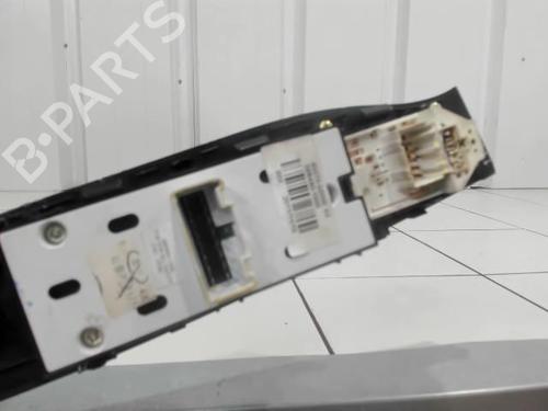 Used Switch Switch HYUNDAI i40 I (VF) 1.7 CRDi (136 hp) 25630873 25630873