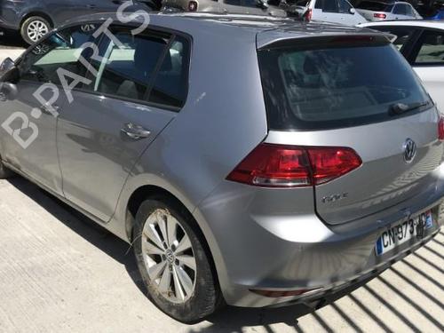 Right taillight VW GOLF VII (5G1, BQ1, BE1, BE2) 1.6 TDI | BP25628434C35 