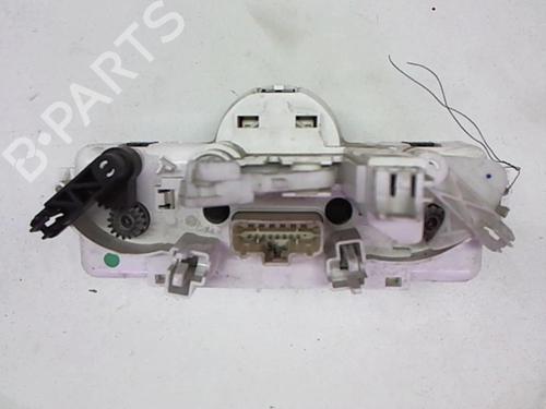 Used Climate control Climate control RENAULT MODUS / GRAND MODUS (F/JP0_) 1.5 dCi 75 (75 hp) 25641621 25641621
