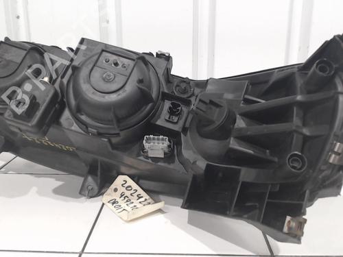 Right headlight VOLVO S60 I (384) 2.4 D | BP25628514C29 - Image 4