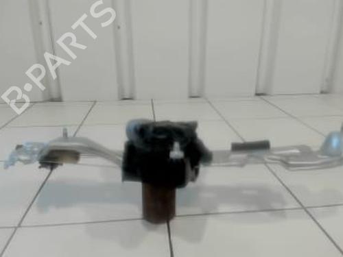 rear-right-window-mechanism-renault-megane-iv-hatchback-b9amn_-2015-25639579 main image