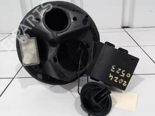 Used Fuel flap Fuel flap RENAULT CLIO V (B7_) 1.5 Blue dCi 100 (B7AD) (101 hp) 27250897 27250897