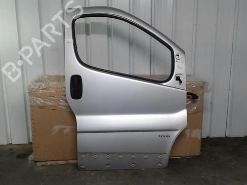 Used Right front door OPEL VIVARO A Bus (X83) 2.5 CDTI (F7, J7, A07) (146 hp) 30129465