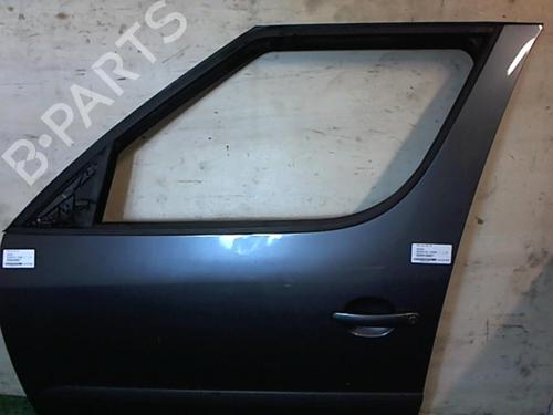 Left front door SKODA ROOMSTER (5J7) 1.9 TDI | BP25630232C2 