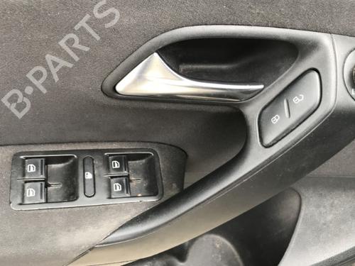 Electronic module VW POLO V (6R1, 6C1) 1.6 TDI | BP25638757M83 