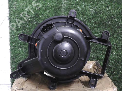 Heater blower motor PEUGEOT 5008 (0U_, 0E_) 1.6 HDi | BP26525163M62 