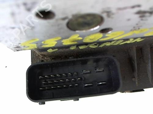 ABS pump HYUNDAI SANTA FÉ I (SM) 2.0 CRDi 4x4 | BP25649452M43 