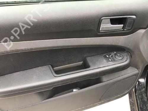 Left taillight FORD FOCUS II (DA_, HCP, DP) 1.6 TDCi | BP25629969C34 