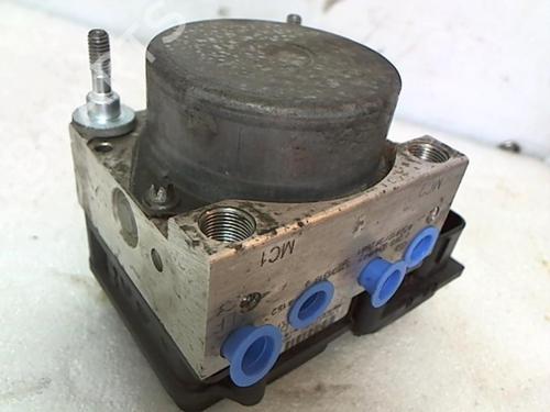 Used ABS pump FIAT 500 (312_) 1.2 (312AXA1A) (69 hp) 25636171