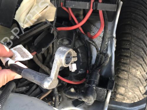 Front wiper motor VW TOURAN (1T1, 1T2) 2.0 TDI | BP25639613M29 