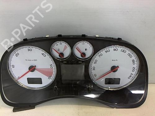 Used Instrument cluster PEUGEOT 307 (3A/C) 1.6 HDi (90 hp) 25643984