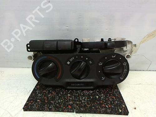 Used Climate control Climate control TOYOTA YARIS (_P1_) 1.0 (SCP10_, SCP10R) (65 hp) 25649337 25649337