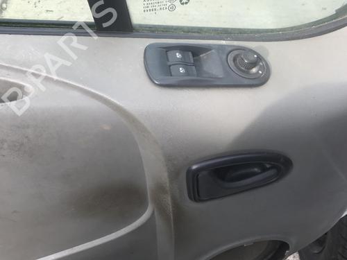 Left taillight RENAULT TRAFIC II Bus (JL) 2.0 dCi 115 (JL00, JL01, JL0H, JL0M, JL0U) | BP37868281C34 - Image 7