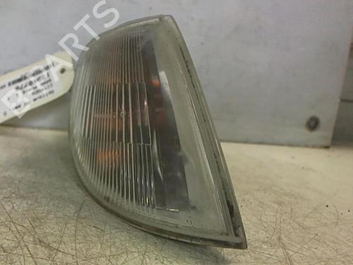 Used Right front indicator CITROËN SAXO (S0, S1) 1.0 X (50 hp) 25643734