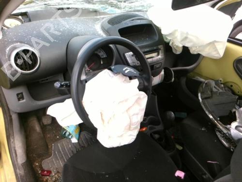 Steering column stalk CITROËN C1 (PM_, PN_) 1.4 HDi | BP25631958I23 - Image 11