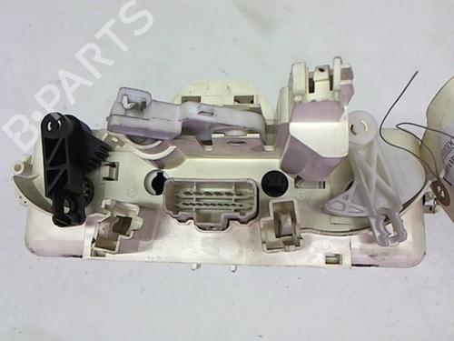 Used Climate control Climate control RENAULT MODUS / GRAND MODUS (F/JP0_) 1.5 dCi (FP0E, JP0E) (65 hp) 25641610 25641610