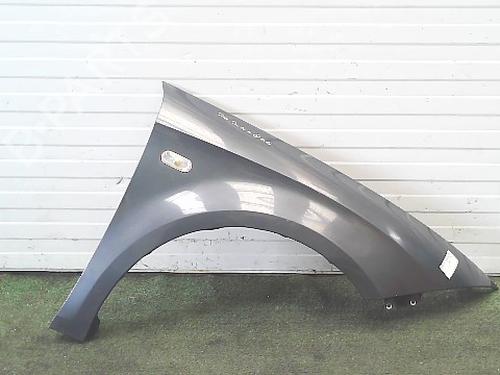 Voorscherm rechts Voorscherm rechts SEAT LEON (1P1) 1.9 TDI (105 hp) 37079180 37079180