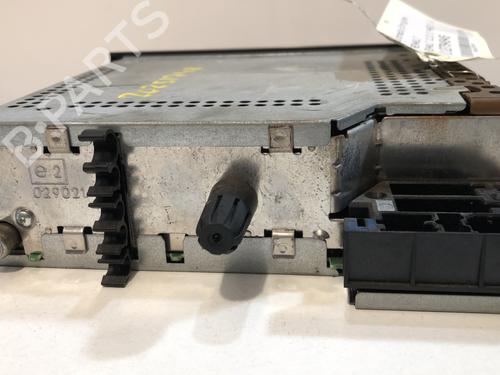 Used Radio Radio RENAULT CLIO II (BB_, CB_) 1.2 (BB0A, BB0F, BB10, BB1K, BB28, BB2D, BB2H, CB0A,... (58 hp) 29528532 29528532