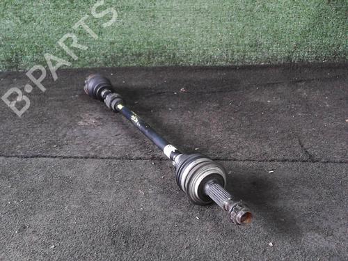 Used Right front driveshaft TOYOTA YARIS (_P9_) 1.3 VVT-i (SCP90_, SCP90R) (87 hp) 25628402
