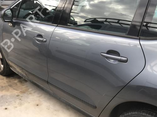 Used Parts PEUGEOT 3008 I MPV (0U_) 1.6 HDi 4986101