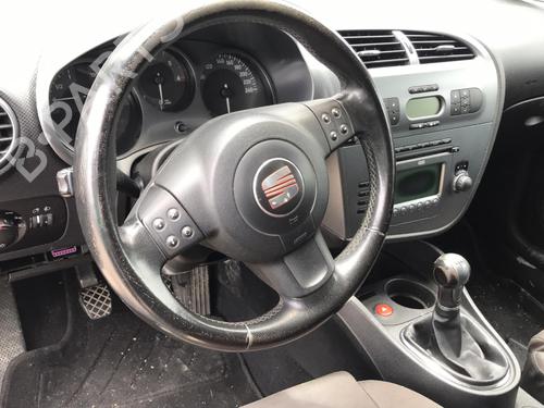 Front wiper motor SEAT LEON (1P1) 2.0 TDI 16V | BP25629166M29 