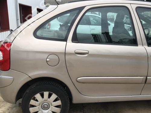 Left mirror CITROËN XSARA PICASSO (N68) 1.6 HDi | BP25647598C26 