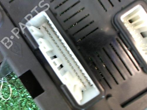Used Fuse box Fuse box RENAULT CLIO III (BR0/1, CR0/1) 1.5 dCi (C/BR0G, C/BR1G) (68 hp) 25632734 25632734