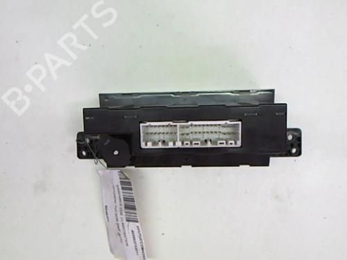 Used Climate control Climate control 25634200 25634200