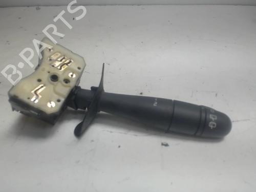 Used Steering column stalk RENAULT CLIO II (BB_, CB_) 1.4 (B/CB0C, B/CB0S) (75 hp) 25635725