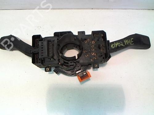 Used Steering column stalk Steering column stalk SKODA OCTAVIA I Combi (1U5) 1.9 TDI (90 hp) 25647230 25647230