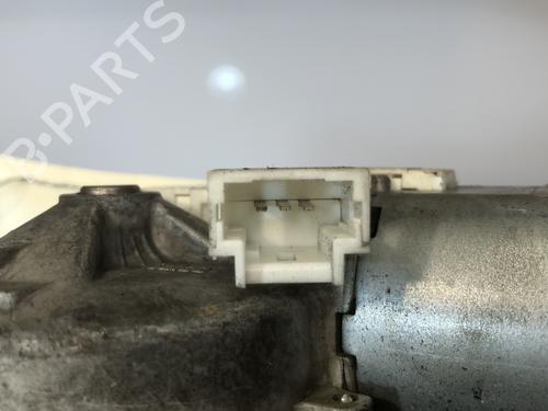 rear-wiper-motor-renault-clio-iii-br01-cr01-2005-2006-2007-2008-2009-2010-2011-2012-2013-2014-28474119 main image