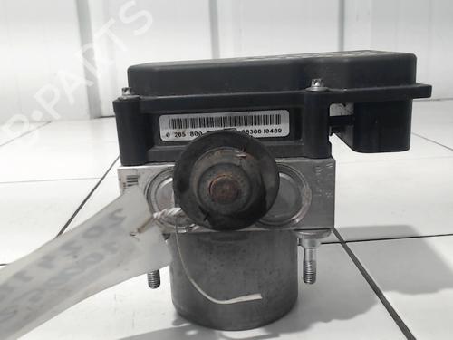 Used ABS pump ABS pump FIAT PANDA (169_) 1.3 D Multijet 4x4 (169.AXC2A) (70 hp) 28709045 28709045