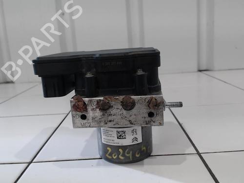 Used ABS pump PEUGEOT 308 II (LB_, LP_, LW_, LH_, L3_) 1.5 BlueHDi 130 (131 hp) 25644738
