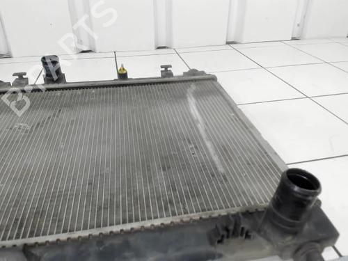 Water radiator TOYOTA YARIS (_P9_) 1.4 D-4D (NLP90_, NLP90R) | BP25642018M31 