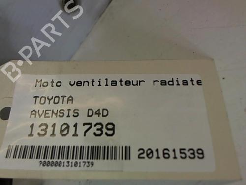 Used Radiator fan TOYOTA AVENSIS (_T25_) 2.0 D-4D (CDT250_, CDT250R) (116 hp) 25643846