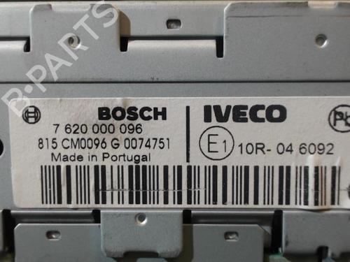 Used Radio Radio IVECO DAILY VI Van 33S13, 35S13, 35C13 (126 hp) 25642562 25642562