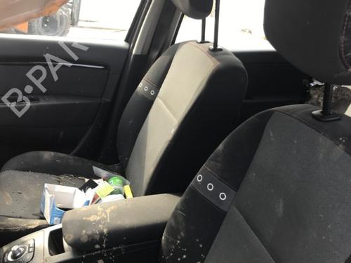 Fuel flap RENAULT SCÉNIC III (JZ0/1_) 1.5 dCi | BP28213405C131