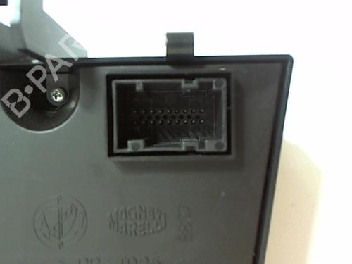 Used Climate control Climate control 25636930 25636930