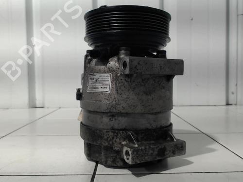 Used AC compressor AC compressor RENAULT MASTER II Van (FD) 2.5 dCi (FD02) (101 hp) 31572732 31572732