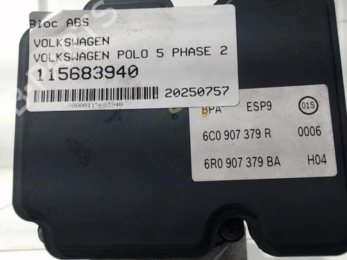 Used ABS pump ABS pump VW POLO V (6R1, 6C1) 1.4 TDI (75 hp) 31332171 31332171