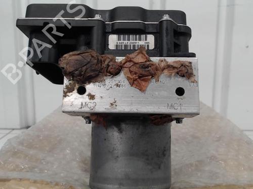Used ABS pump CITROËN C4 Picasso I MPV (UD_) 1.6 HDi 110 (112 hp) 25628698