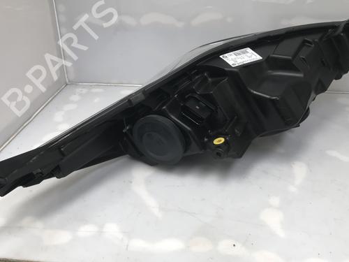 Phare gauche Phare gauche FORD FIESTA VI (CB1, CCN) 1.4 TDCi (70 hp) 33723131 33723131