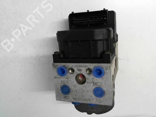 Used ABS pump PEUGEOT 306 (7B, N3, N5) 1.9 SRDT (90 hp) 25633772