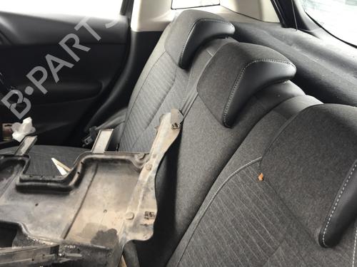 Right taillight CITROËN C3 II (SC_) 1.6 BlueHDi 100 | BP32360380C35  - Image 12