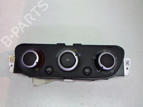 AC-Styringsenhed/Manøvreenhed RENAULT MEGANE III Hatchback (BZ0/1_, B3_) 1.5 dCi (86 hp) 25641355