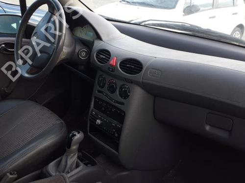 Left headlight MERCEDES-BENZ A-CLASS (W168) A 170 CDI (168.008) | BP25650829C28 