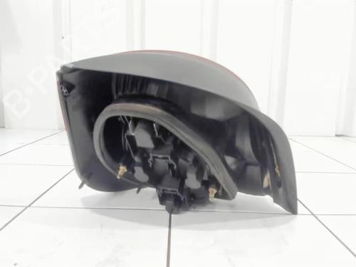 Used Right taillight Right taillight 25645007 25645007