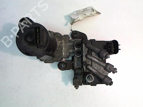 Used ABS pump SEAT CORDOBA Vario (6K5) [1996-2002]  25651561